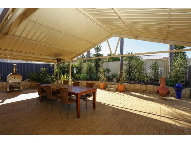 22 Fenimore Avenue, Munster WA 6166