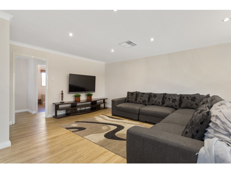 92 Barrington Street, Spearwood WA 6163