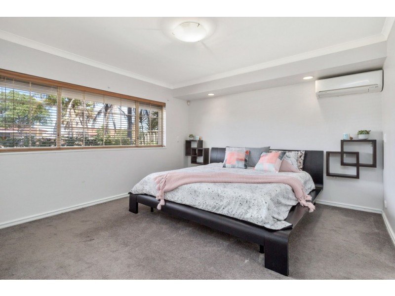 92 Barrington Street, Spearwood WA 6163