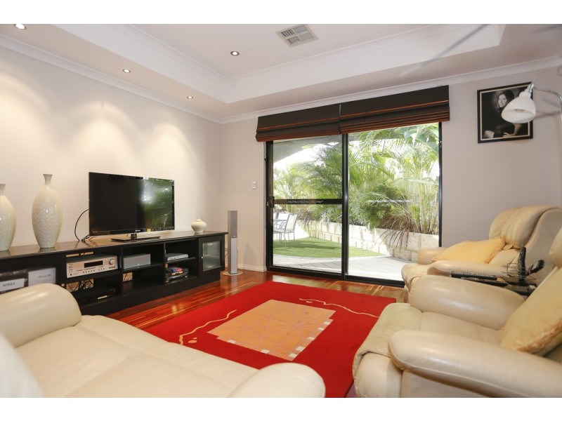 9 Milos Loop, Spearwood WA 6163