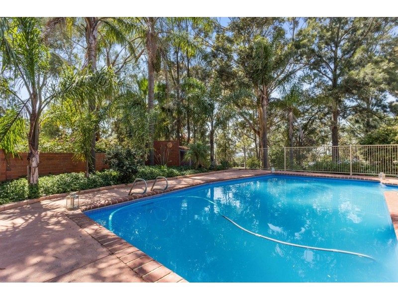 234 Henderson Road, Munster WA 6166