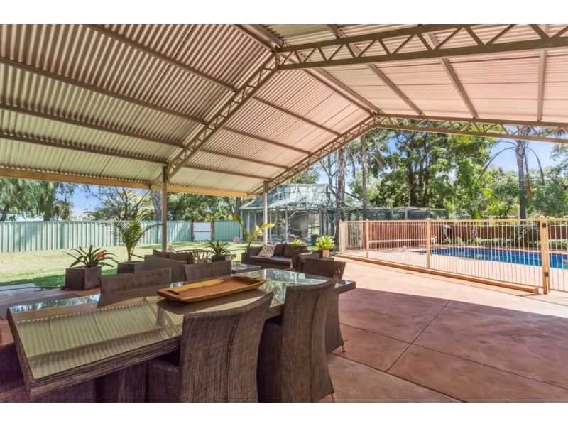 234 Henderson Road, Munster WA 6166