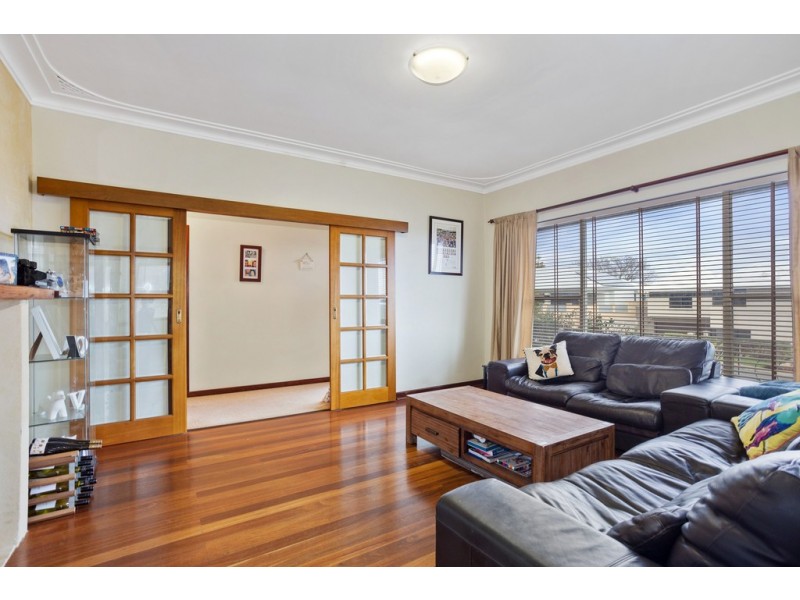 33 Beach Road, Coogee WA 6166