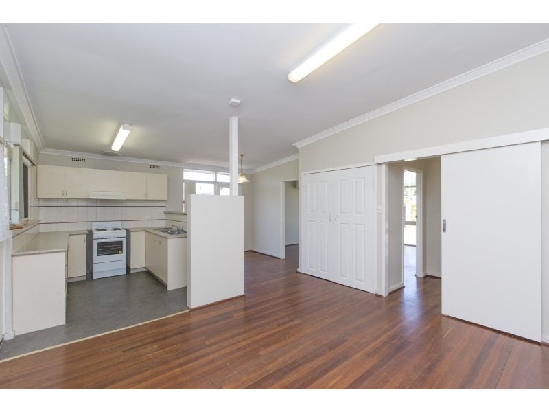 34 March Street, Spearwood WA 6163