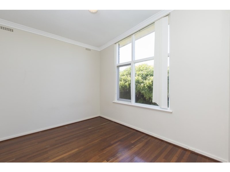 34 March Street, Spearwood WA 6163