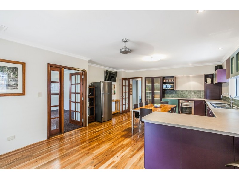 12 Robinson Street, Fremantle WA 6160