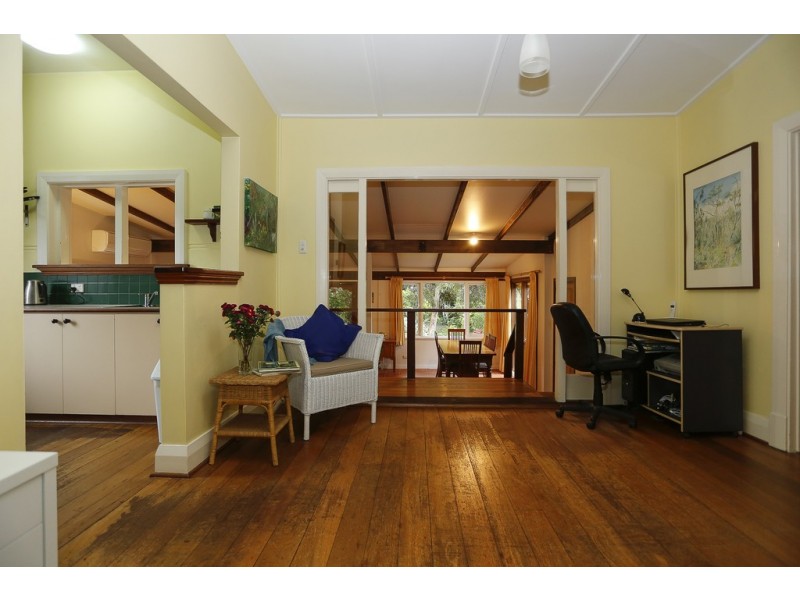 7 Seaview Street, Beaconsfield WA 6162