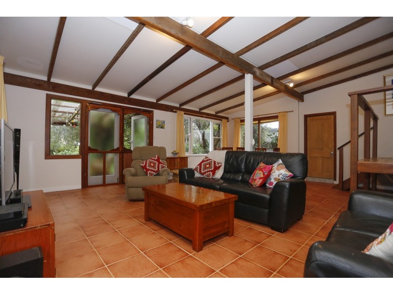 7 Seaview Street, Beaconsfield WA 6162