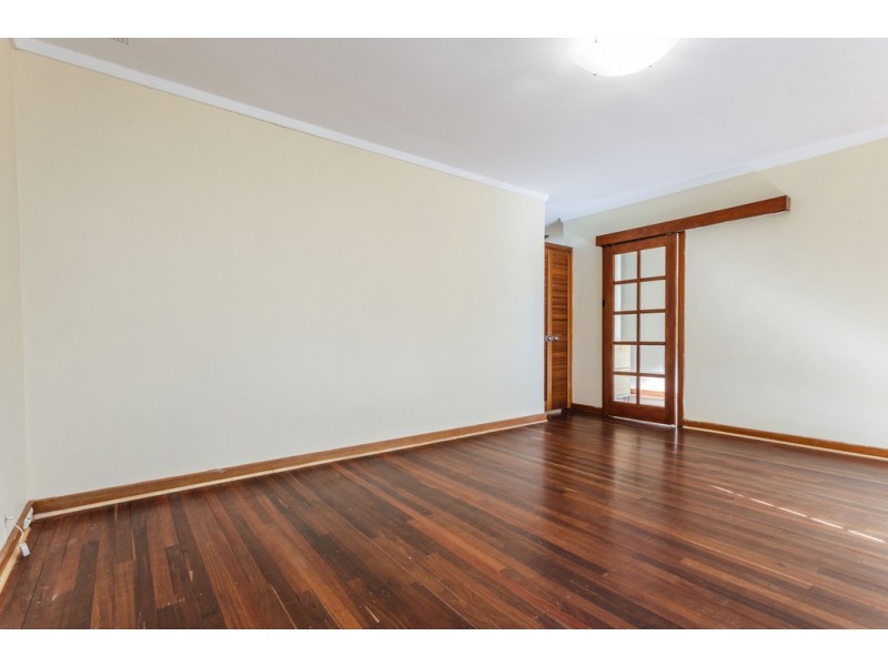 185 Phoenix Road, Spearwood WA 6163