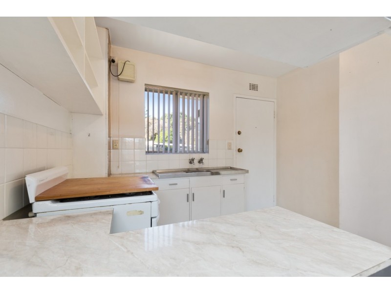 26/150 Healy Road, Hamilton Hill WA 6163