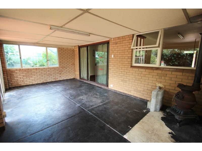 22 Shallow Street, Spearwood WA 6163