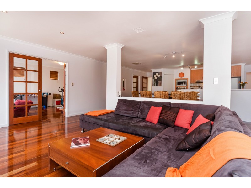 3 Anka Gardens, Munster WA 6166