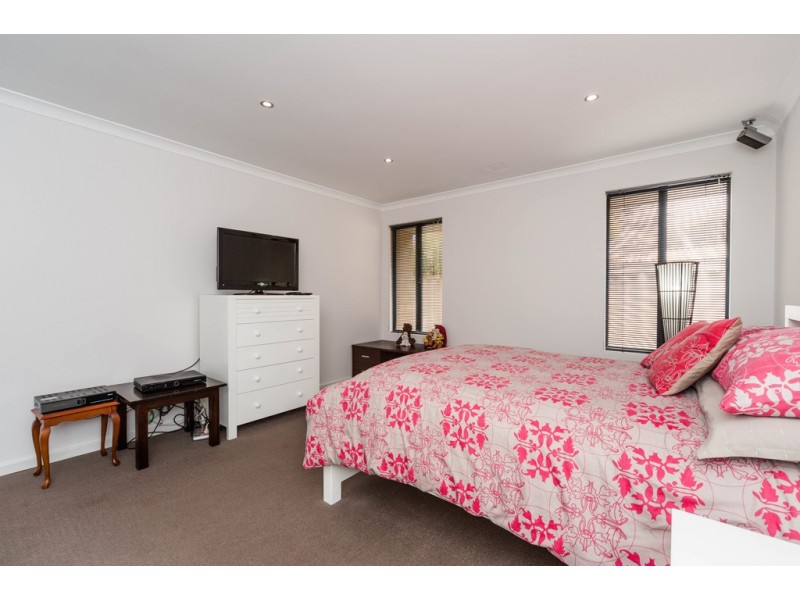 3 Anka Gardens, Munster WA 6166