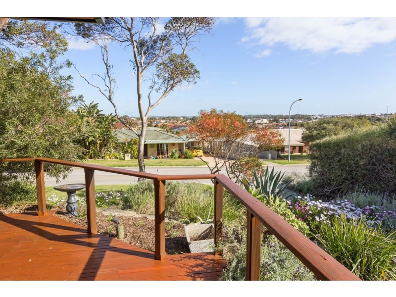 5 Leavis Place, Spearwood WA 6163