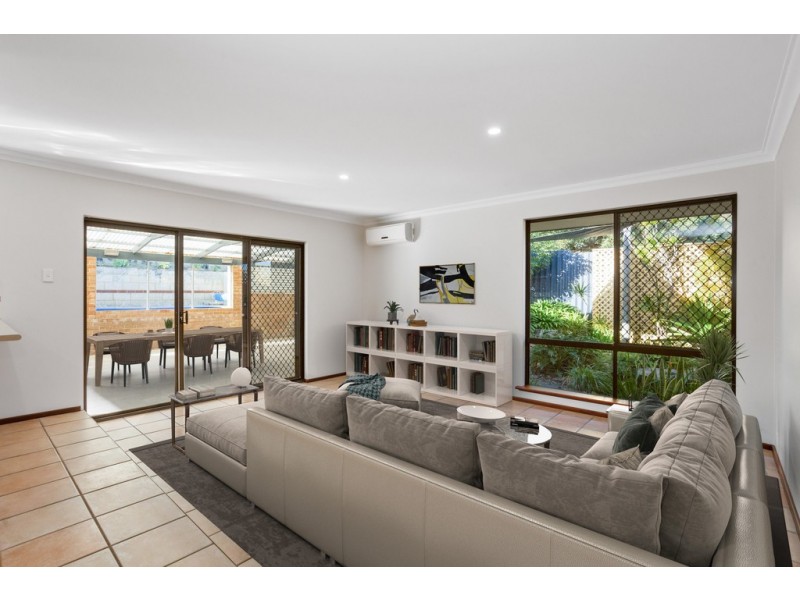 5 Leavis Place, Spearwood WA 6163