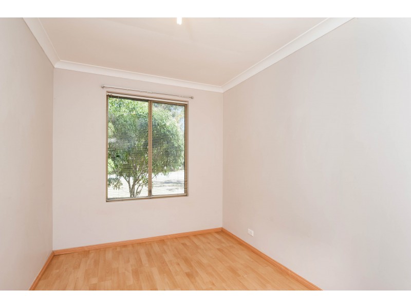 73 Malvolio Road, Coolbellup WA 6163