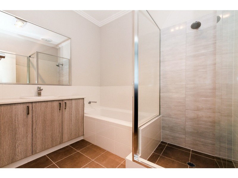 2/12 Brenzi Court, Spearwood WA 6163