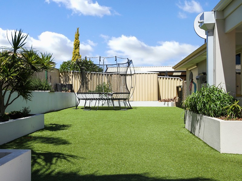 20 Motril Avenue, Coogee WA 6166