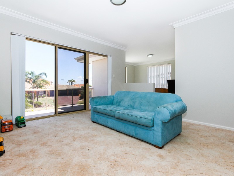 20 Motril Avenue, Coogee WA 6166