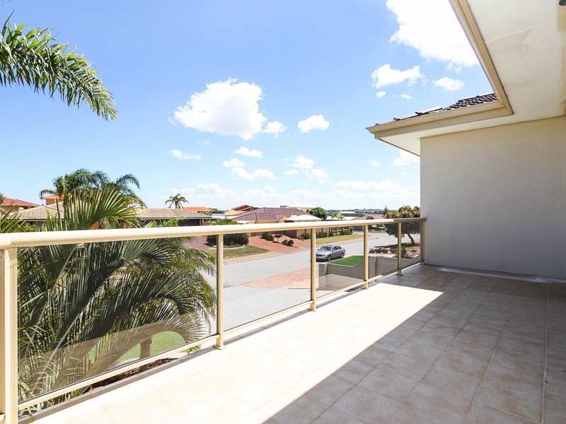 20 Motril Avenue, Coogee WA 6166