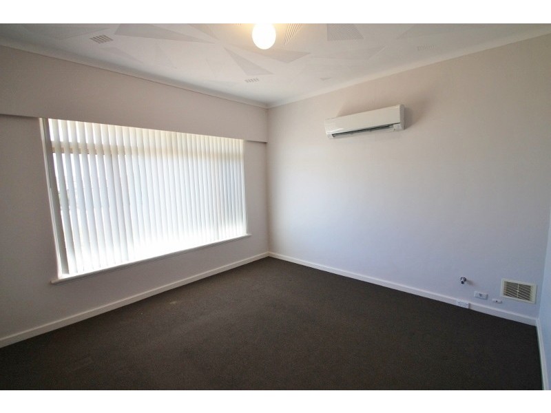 67 Birchley Road, Beeliar WA 6164