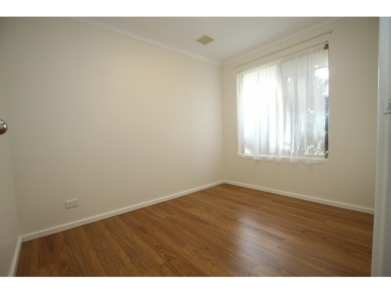 32 Tunnicliffe Street, Parmelia WA 6167