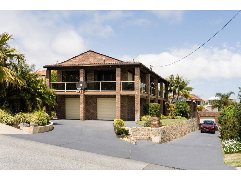 9 King Street, Coogee WA 6166