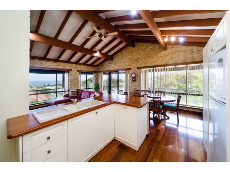 9 King Street, Coogee WA 6166