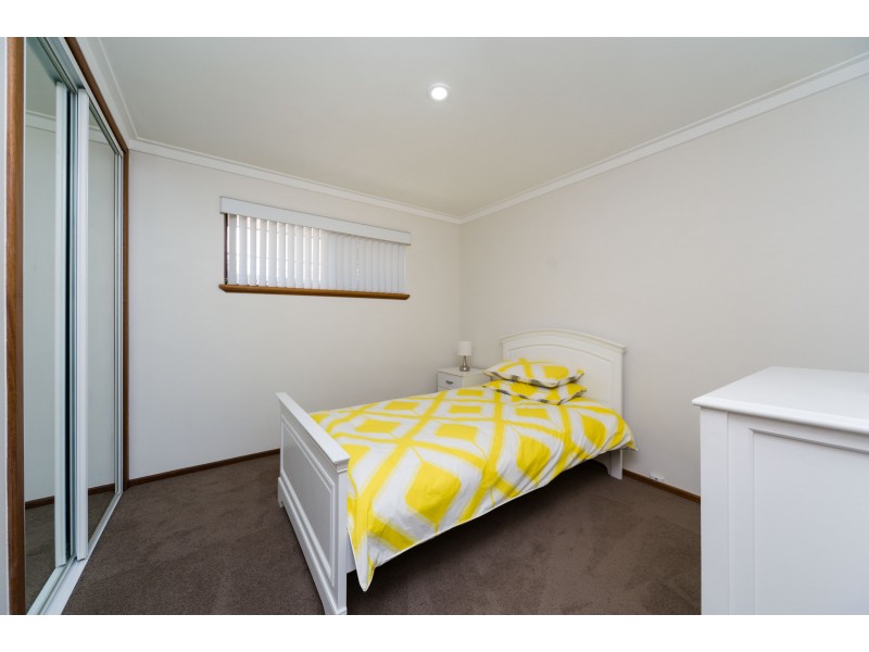 9 King Street, Coogee WA 6166