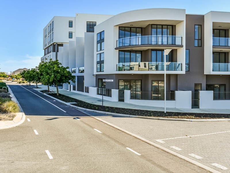 81/37 Orsino Boulevard, North Coogee WA 6163