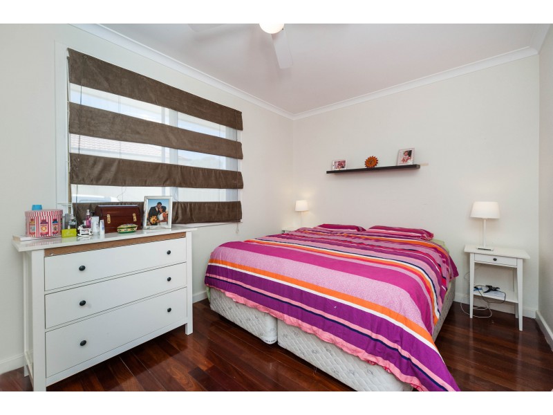 28 Treeby Street, Coolbellup WA 6163