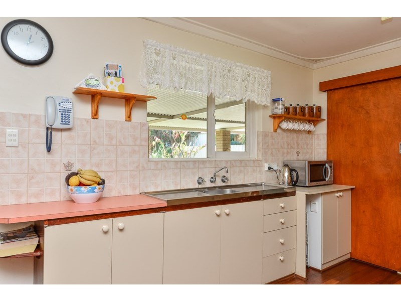 46 Edeline Street, Spearwood WA 6163