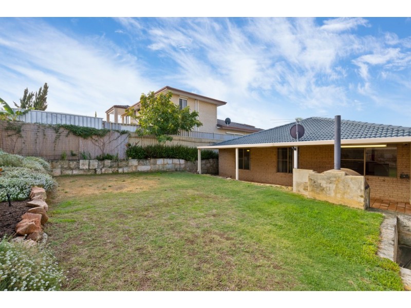 41 Longreach Parade, Coogee WA 6166