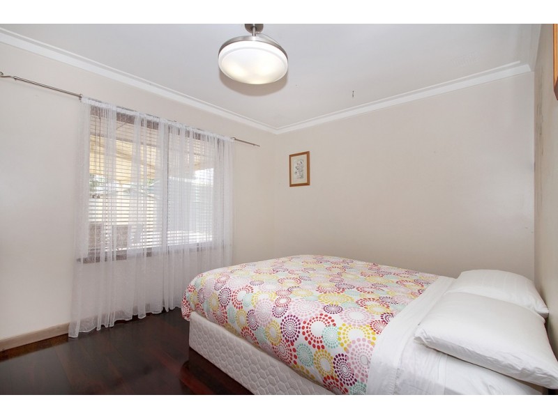 284 Spearwood Avenue, Spearwood WA 6163