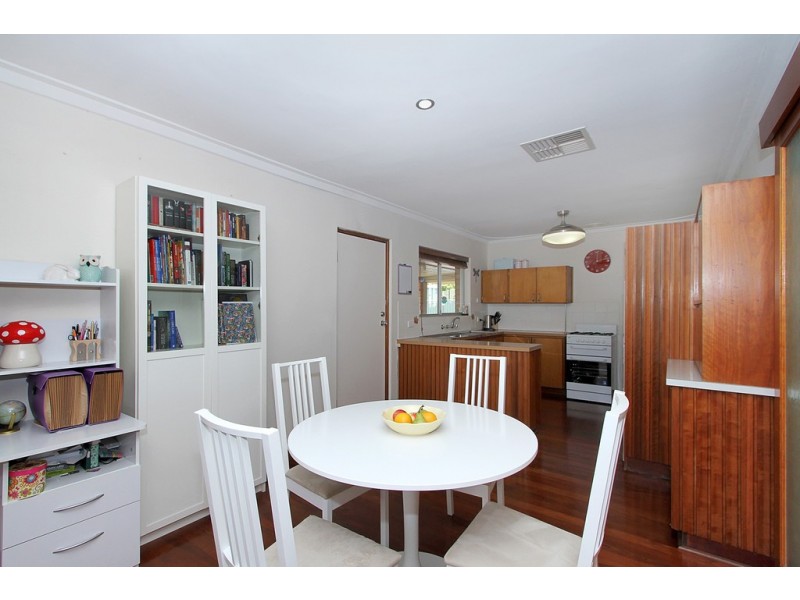 284 Spearwood Avenue, Spearwood WA 6163