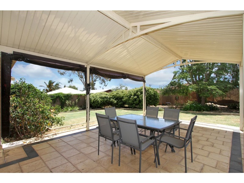 284 Spearwood Avenue, Spearwood WA 6163