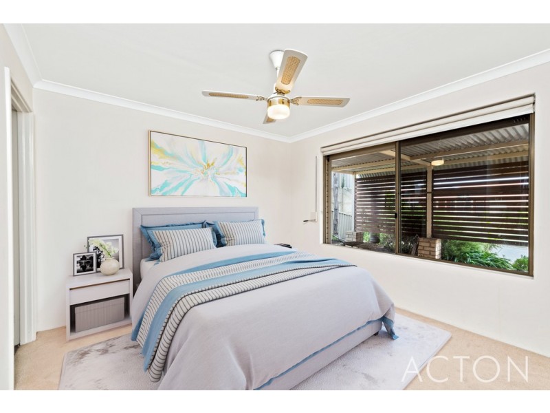 41 Longreach Parade, Coogee WA 6166