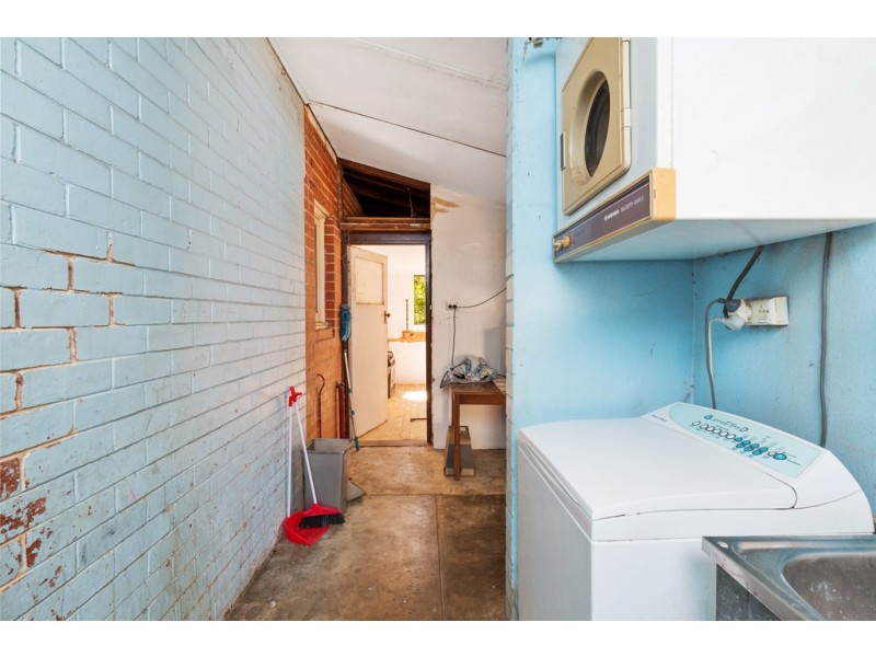 12 Cutts Street, Hamilton Hill WA 6163