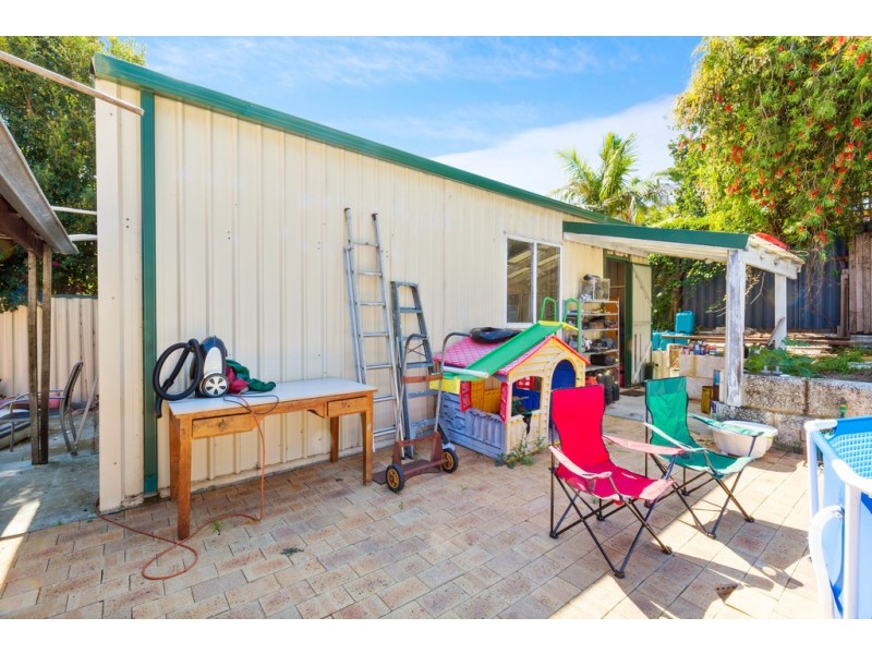 12 Cutts Street, Hamilton Hill WA 6163