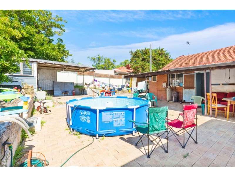 12 Cutts Street, Hamilton Hill WA 6163