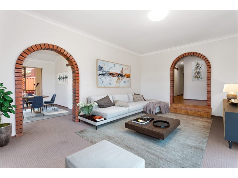 25 Hanlin Way, Samson WA 6163