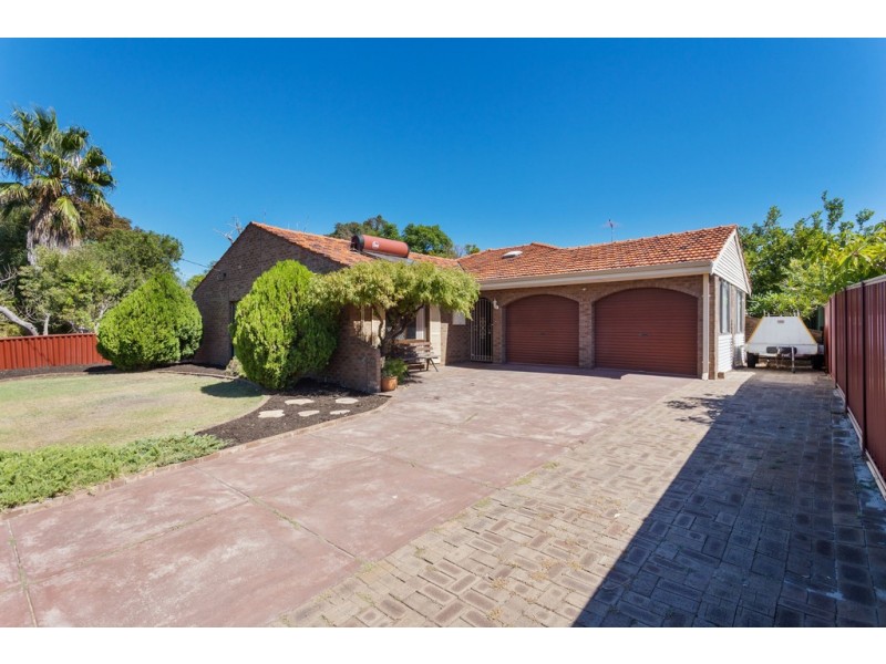 25 Hanlin Way, Samson WA 6163