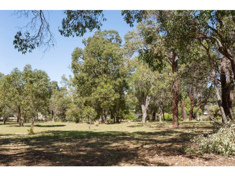 10 Ellis Road, Kardinya WA 6163