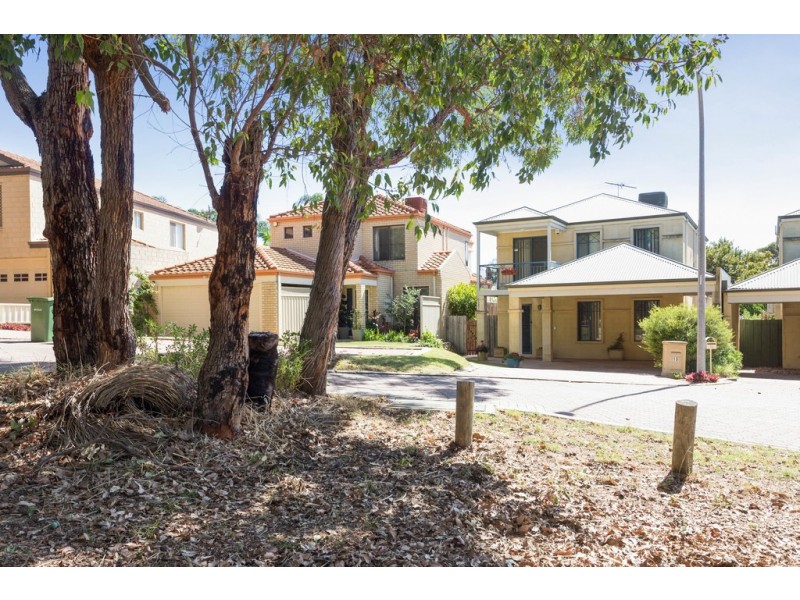 10 Ellis Road, Kardinya WA 6163