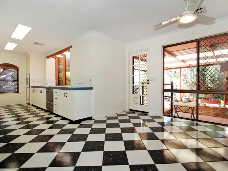 37 Beach Road, Coogee WA 6166