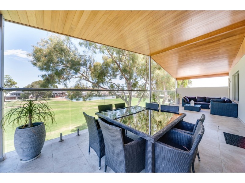 21 Anka Gardens, Munster WA 6166