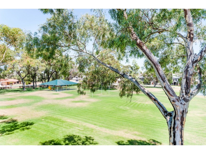 21 Anka Gardens, Munster WA 6166