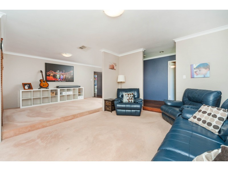 6 Bucknell Road, Bibra Lake WA 6163