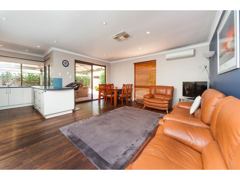 6 Bucknell Road, Bibra Lake WA 6163