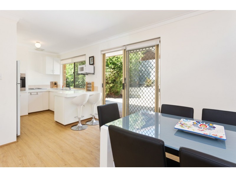 16A Passey Place, Kardinya WA 6163